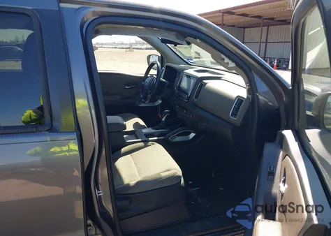 2022 Nissan Frontier Sv 4X4 z USA, uszkodzony, nr VIN 1N6ED1EK1NN677785